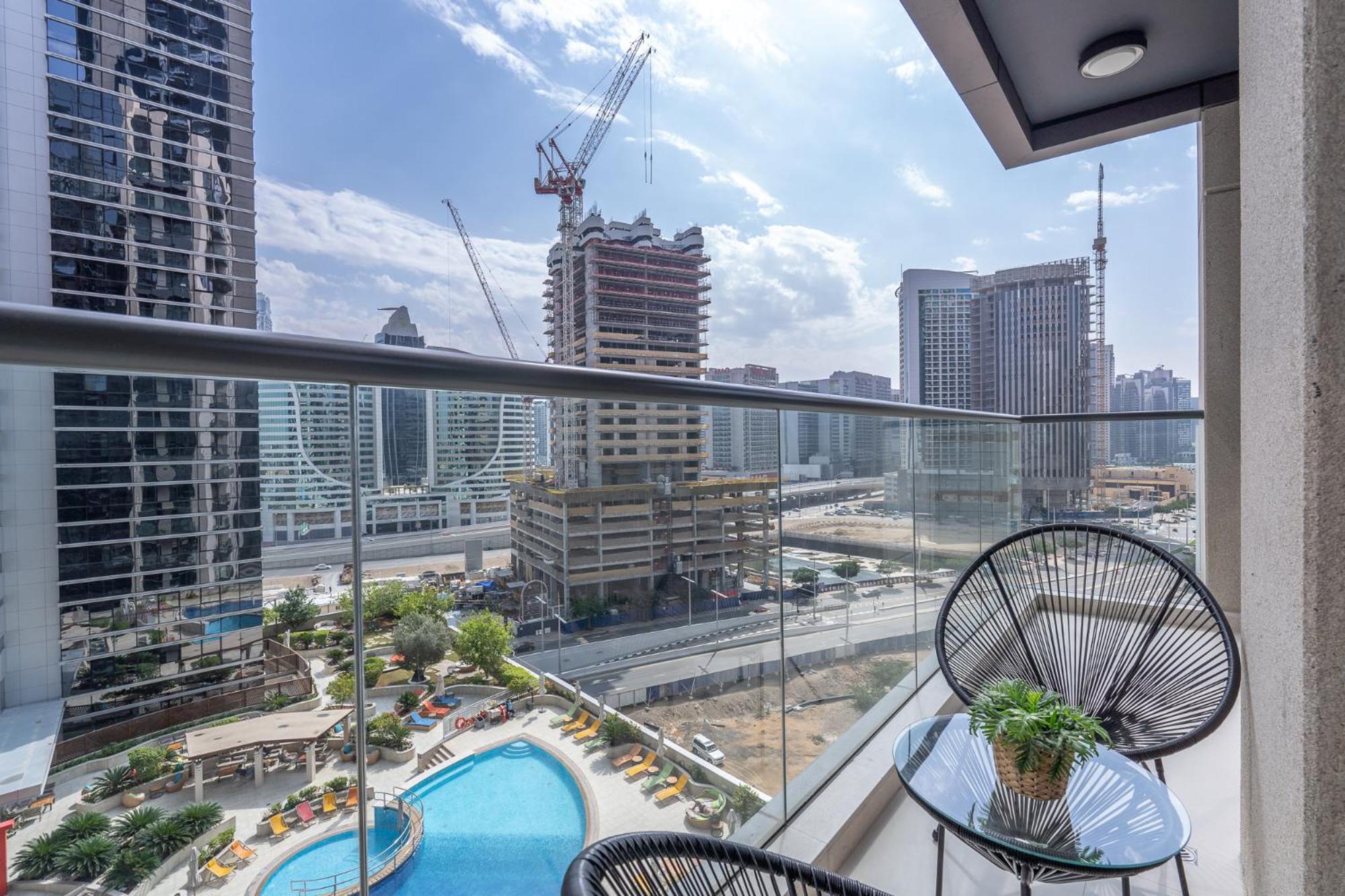 Heaven Crest Holiday Homes: Downtown Suites Near Dubai Mall & Burj Khalifa Exterior photo