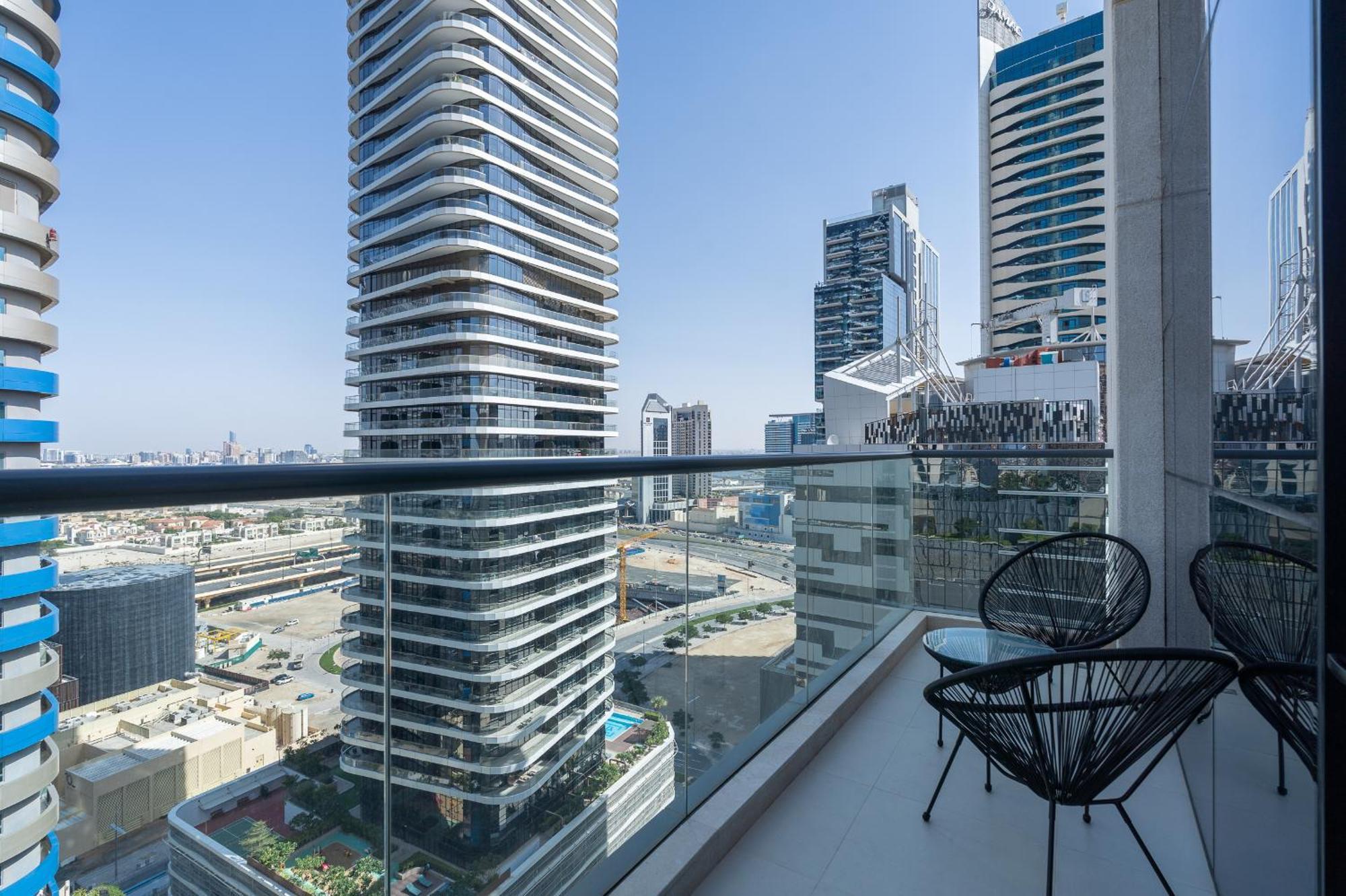 Heaven Crest Holiday Homes: Downtown Suites Near Dubai Mall & Burj Khalifa Exterior photo