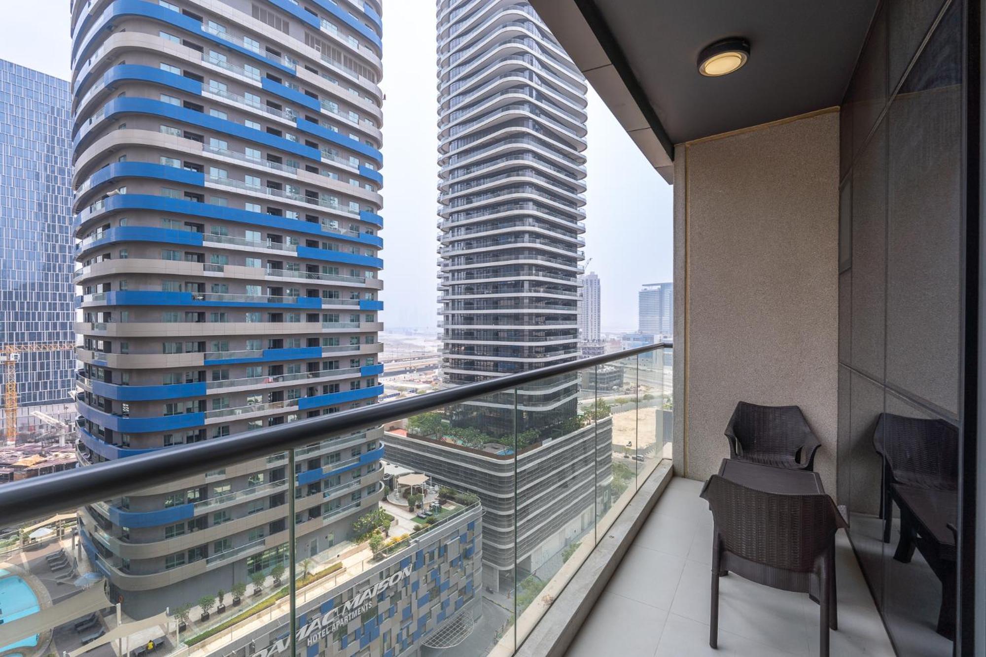 Heaven Crest Holiday Homes: Downtown Suites Near Dubai Mall & Burj Khalifa Exterior photo