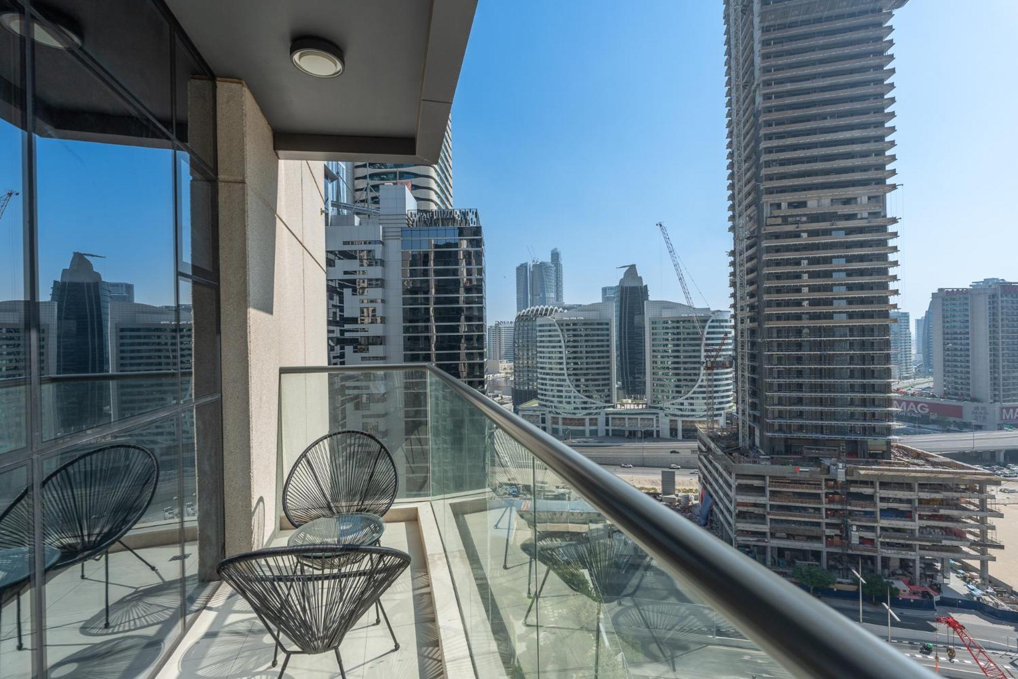 Heaven Crest Holiday Homes: Downtown Suites Near Dubai Mall & Burj Khalifa Exterior photo